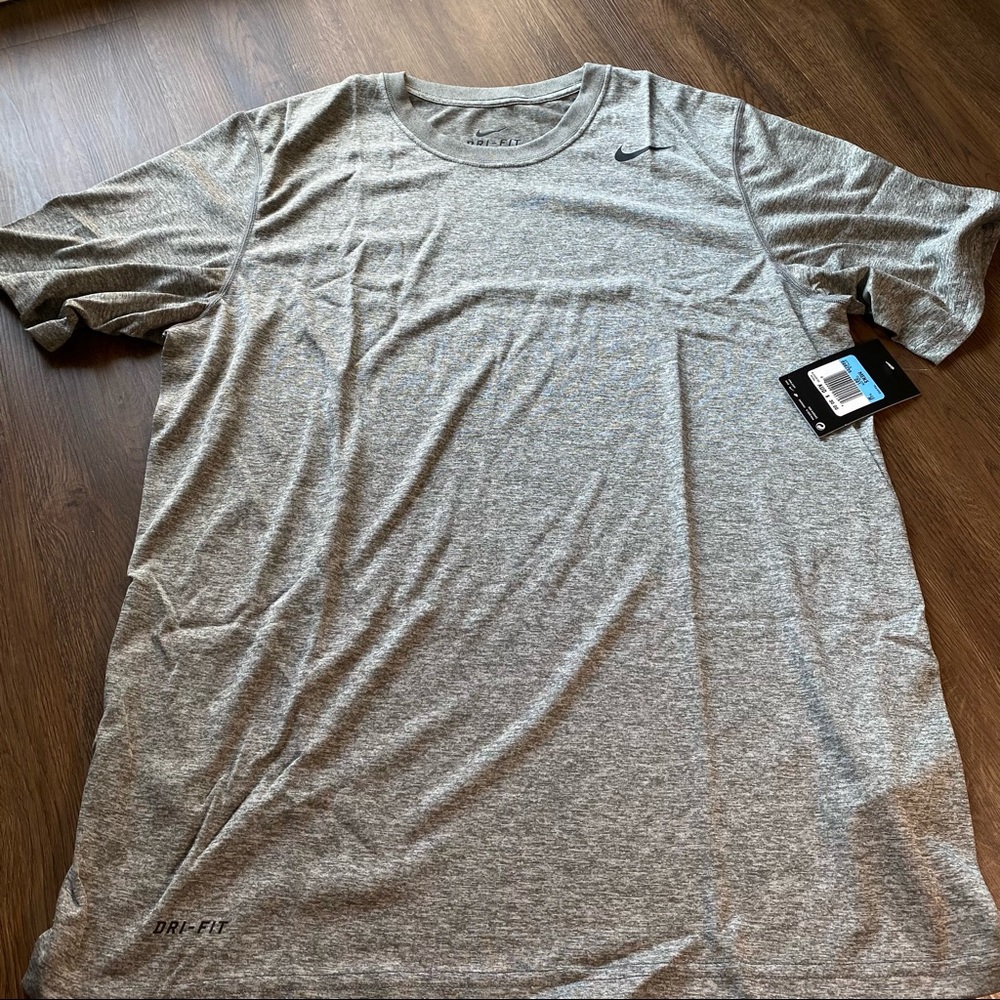 ✨ Nike T-Shirt ✨